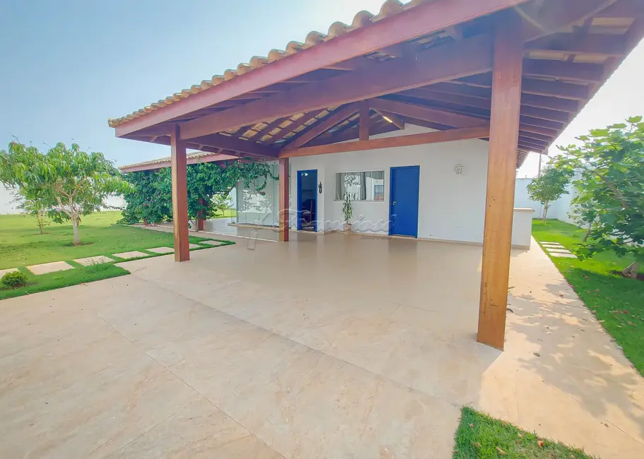 Foto 1 de Casa com 2 quartos à venda, 404m2 em Estância Conceição, Itapetininga - SP