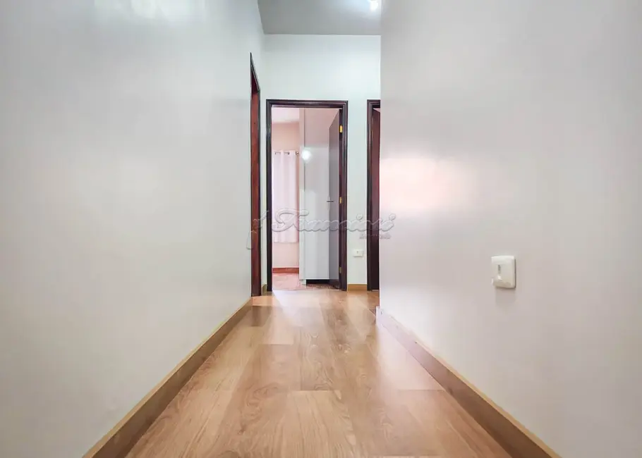 Casa com 3 quartos à venda, 200m2 em Vila Vendramini, Itapetininga - SP - imagem 6 Foto 6 de Casa com 3 quartos à venda, 200m2 em Vila Vendramini, Itapetininga - SP