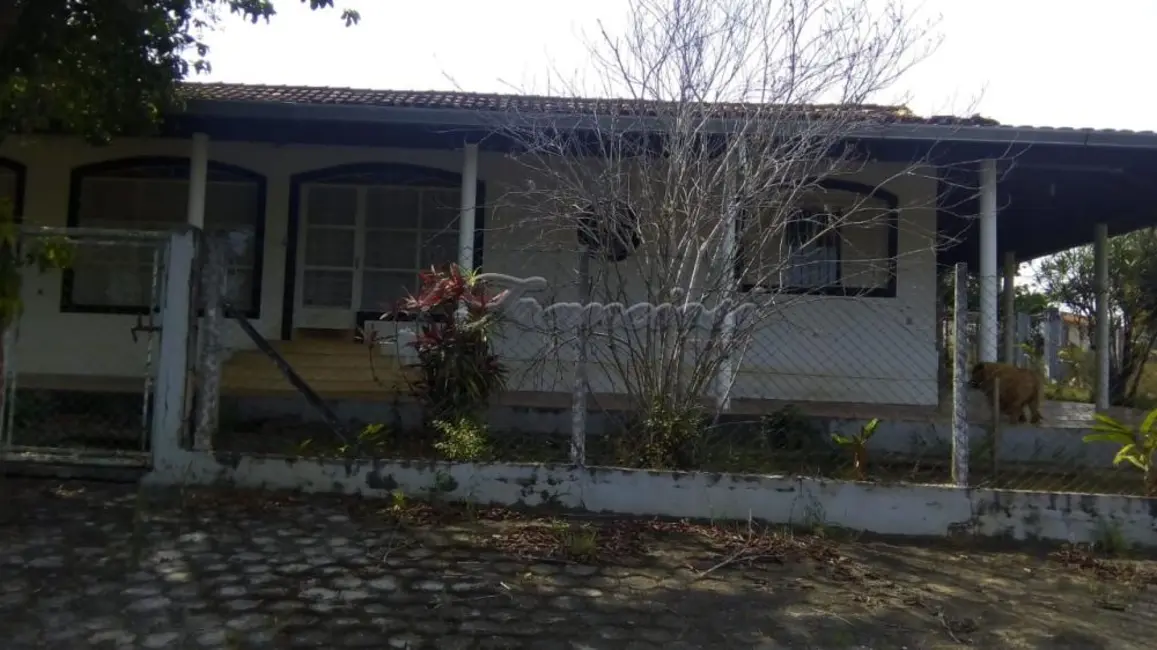 Foto 1 de Fazenda / Haras com 3 quartos à venda, 1200m2 em Alambari - SP