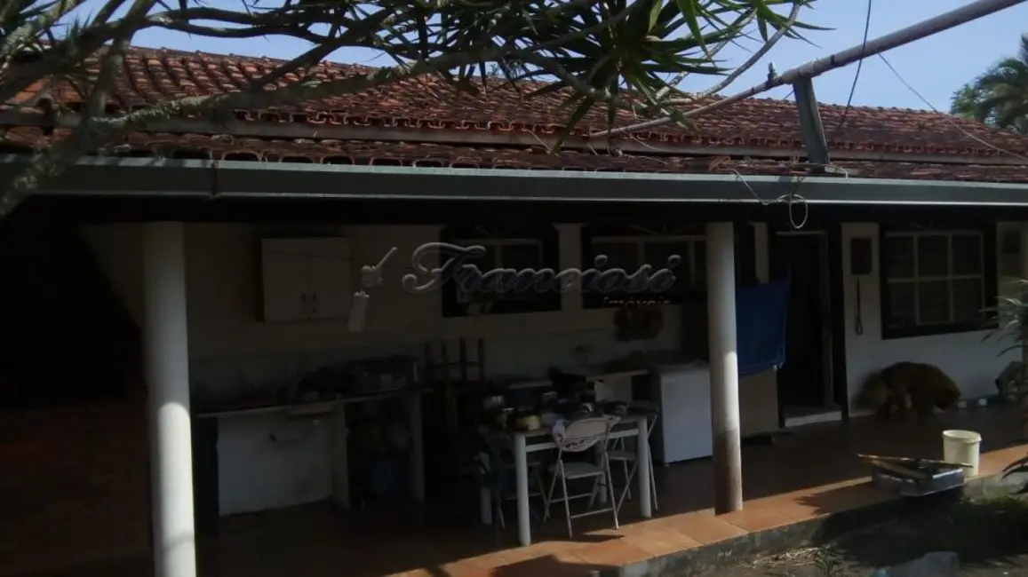 Fazenda / Haras com 3 quartos à venda, 1200m2 em Alambari - SP - imagem 5 Foto 5 de Fazenda / Haras com 3 quartos à venda, 1200m2 em Alambari - SP