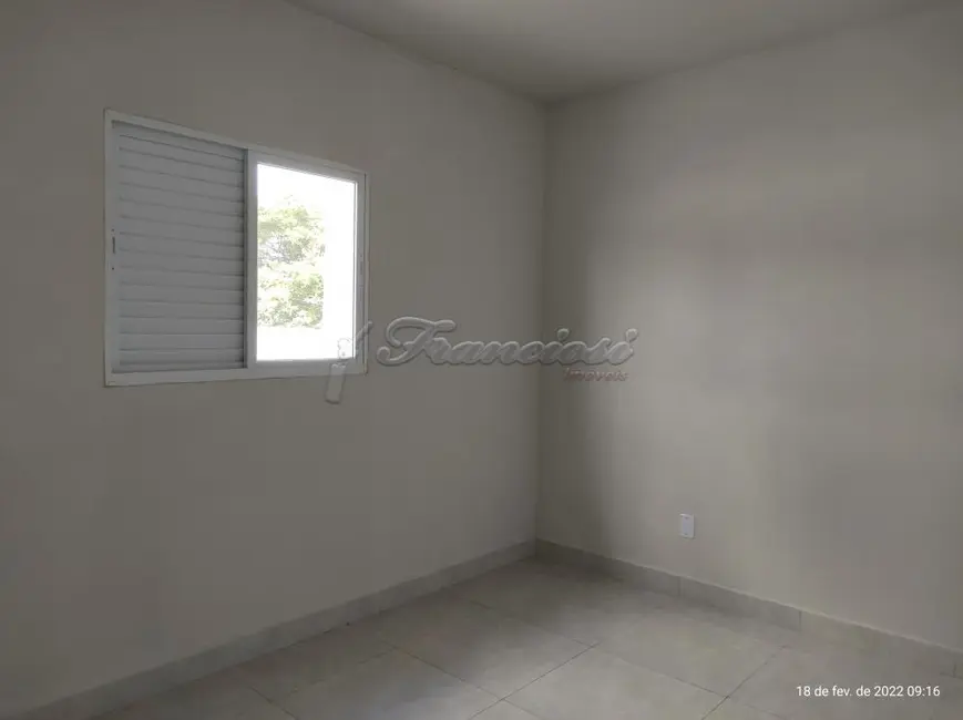 Foto 9 de Casa de Condomínio com 2 quartos à venda, 42m2 em Vila Arruda, Itapetininga - SP
