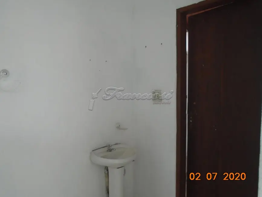 Prédio Inteiro para alugar, 80m2 em Centro, Itapetininga - SP - imagem 5 Foto 5 de Prédio Inteiro para alugar, 80m2 em Centro, Itapetininga - SP