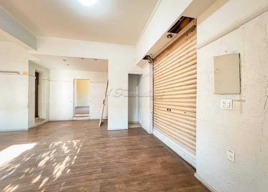Prédio Inteiro com 3 quartos à venda, 144m2 em Centro, Itapetininga - SP - imagem 9 Foto 9 de Prédio Inteiro com 3 quartos à venda, 144m2 em Centro, Itapetininga - SP