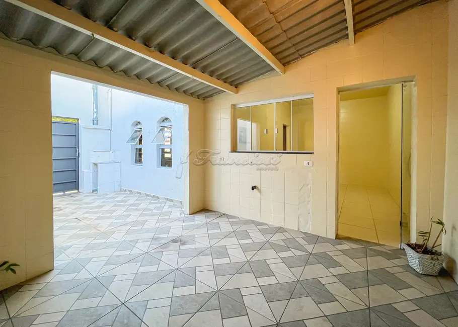 Prédio Inteiro com 3 quartos à venda, 144m2 em Centro, Itapetininga - SP - imagem 5 Foto 5 de Prédio Inteiro com 3 quartos à venda, 144m2 em Centro, Itapetininga - SP