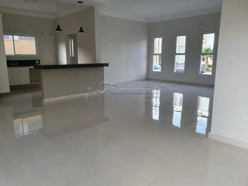 Casa de Condomínio com 3 quartos à venda, 170m2 em Vila Popular, Itapetininga - SP - imagem 7 Foto 7 de Casa de Condomínio com 3 quartos à venda, 170m2 em Vila Popular, Itapetininga - SP