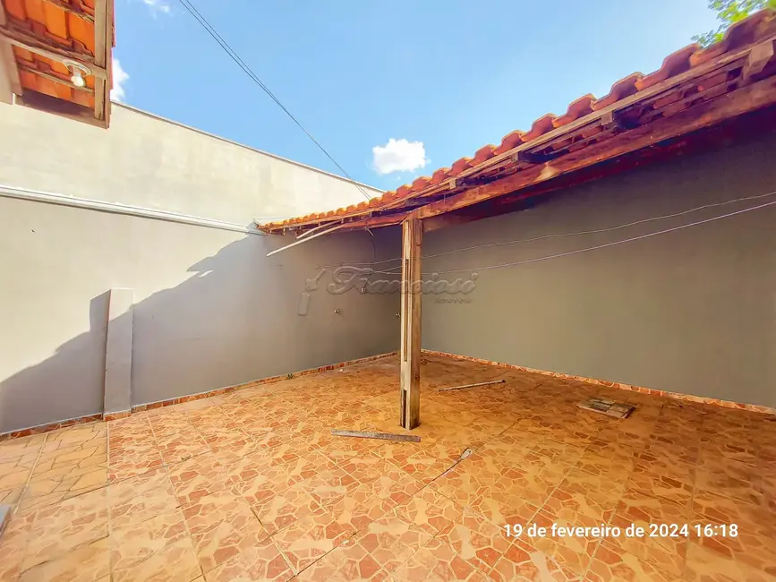 Casa com 2 quartos à venda, 110m2 em Vila Popular, Itapetininga - SP - imagem 9 Foto 9 de Casa com 2 quartos à venda, 110m2 em Vila Popular, Itapetininga - SP
