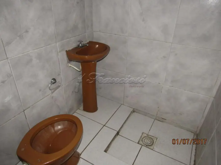 Casa com 3 quartos à venda, 180m2 em Vila Nova Itapetininga, Itapetininga - SP - imagem 5 Foto 5 de Casa com 3 quartos à venda, 180m2 em Vila Nova Itapetininga, Itapetininga - SP