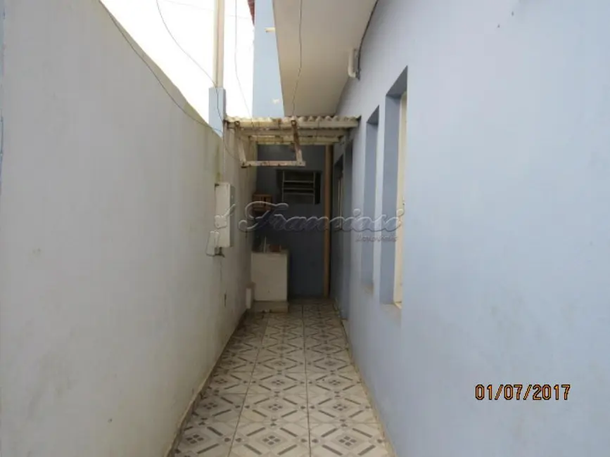 Foto 2 de Casa com 3 quartos à venda, 180m2 em Vila Nova Itapetininga, Itapetininga - SP