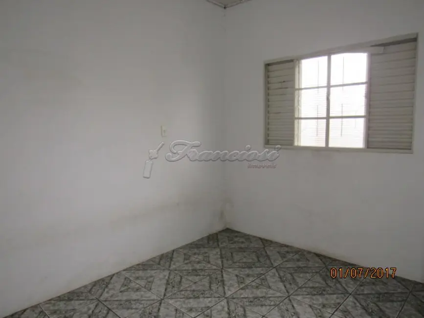 Casa com 3 quartos à venda, 180m2 em Vila Nova Itapetininga, Itapetininga - SP - imagem 8 Foto 8 de Casa com 3 quartos à venda, 180m2 em Vila Nova Itapetininga, Itapetininga - SP