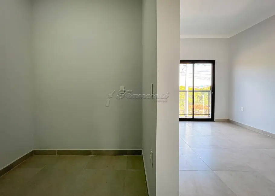 Foto 8 de Casa de Condomínio com 3 quartos à venda, 150m2 em Vila Piedade, Itapetininga - SP
