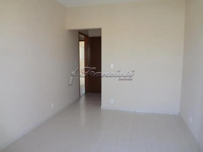 Foto 6 de Casa de Condomínio com 3 quartos à venda, 150m2 em Vila Piedade, Itapetininga - SP