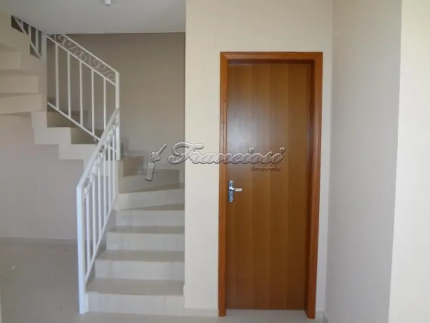 Foto 13 de Casa de Condomínio com 3 quartos à venda, 150m2 em Vila Piedade, Itapetininga - SP