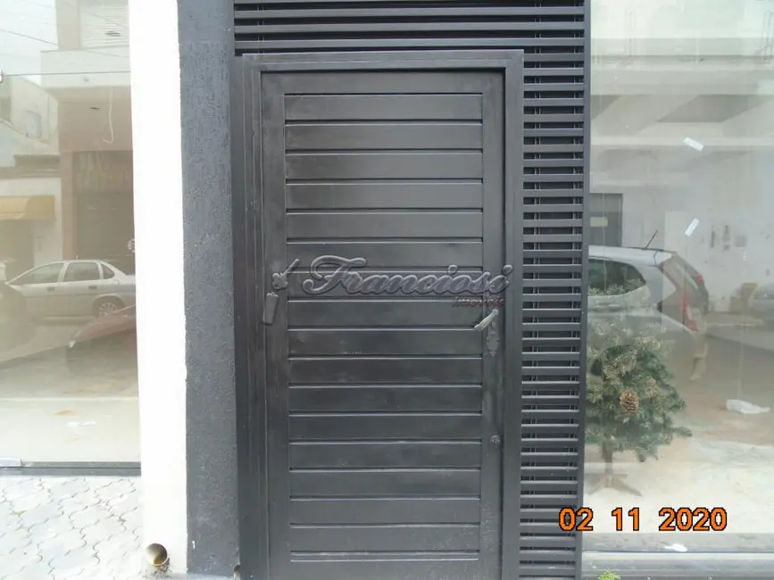 Foto 1 de Casa com 3 quartos à venda, 180m2 em Centro, Itapetininga - SP