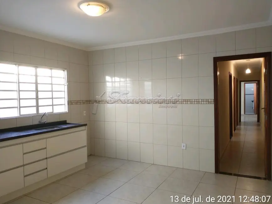 Casa com 3 quartos à venda, 125m2 em Jardim Fogaça, Itapetininga - SP - imagem 3 Foto 3 de Casa com 3 quartos à venda, 125m2 em Jardim Fogaça, Itapetininga - SP