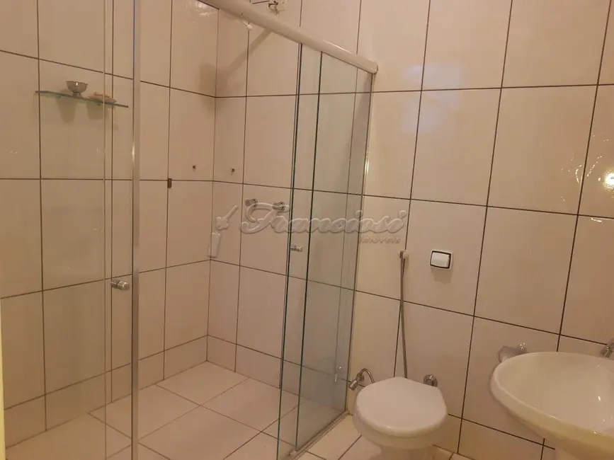 Casa com 3 quartos à venda, 230m2 em Jardim Casa Grande, Itapetininga - SP - imagem 4 Foto 4 de Casa com 3 quartos à venda, 230m2 em Jardim Casa Grande, Itapetininga - SP