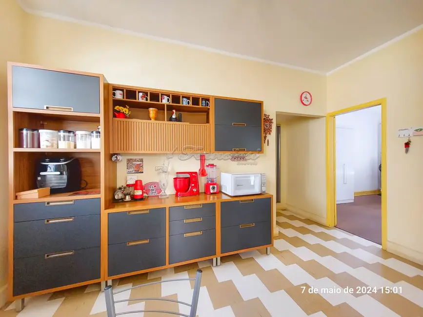 Casa com 2 quartos para alugar, 105m2 em Centro, Itapetininga - SP - imagem 8 Foto 8 de Casa com 2 quartos para alugar, 105m2 em Centro, Itapetininga - SP