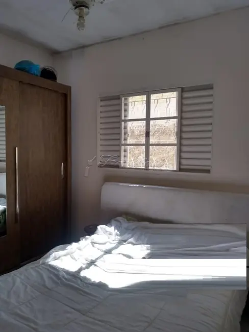 Foto 2 de Casa com 3 quartos à venda, 160m2 em Jardim Santa Inêz, Itapetininga - SP