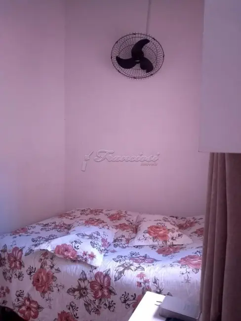 Casa com 3 quartos à venda, 160m2 em Jardim Santa Inêz, Itapetininga - SP - imagem 3 Foto 3 de Casa com 3 quartos à venda, 160m2 em Jardim Santa Inêz, Itapetininga - SP