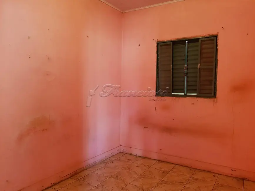 Casa com 3 quartos à venda, 412m2 em Vila Santa Isabel, Itapetininga - SP - imagem 5 Foto 5 de Casa com 3 quartos à venda, 412m2 em Vila Santa Isabel, Itapetininga - SP