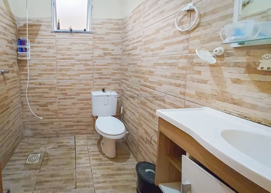 Casa com 3 quartos à venda, 295m2 em Itapetininga - SP - imagem 9 Foto 9 de Casa com 3 quartos à venda, 295m2 em Itapetininga - SP