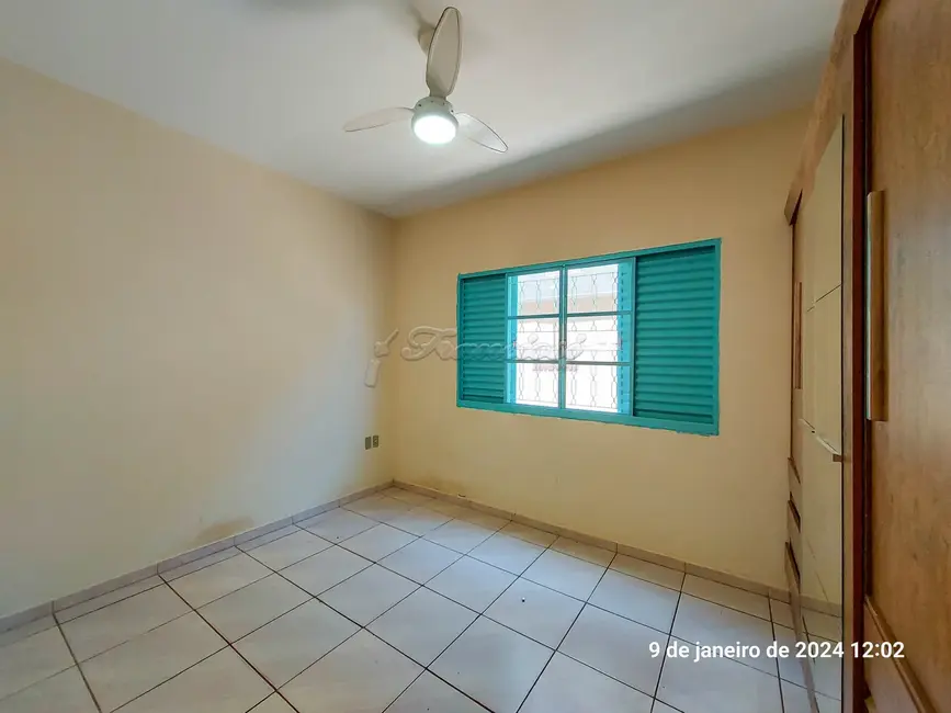 Casa com 2 quartos à venda, 115m2 em Itapetininga - SP - imagem 7 Foto 7 de Casa com 2 quartos à venda, 115m2 em Itapetininga - SP