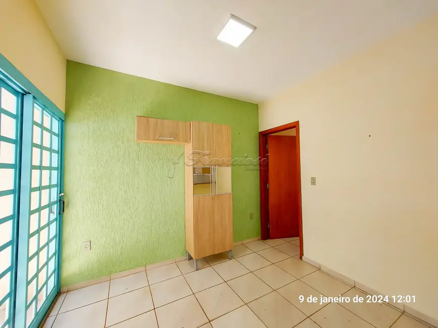 Casa com 2 quartos à venda, 115m2 em Itapetininga - SP - imagem 4 Foto 4 de Casa com 2 quartos à venda, 115m2 em Itapetininga - SP