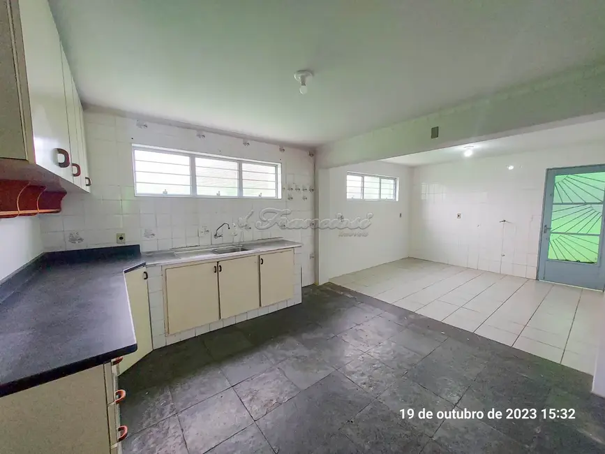 Foto 4 de Casa com 3 quartos à venda, 270m2 em Parque Atenas do Sul, Itapetininga - SP