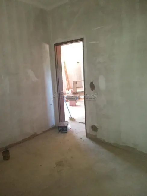 Casa com 4 quartos à venda, 300m2 em Jardim Fogaça, Itapetininga - SP - imagem 4 Foto 4 de Casa com 4 quartos à venda, 300m2 em Jardim Fogaça, Itapetininga - SP