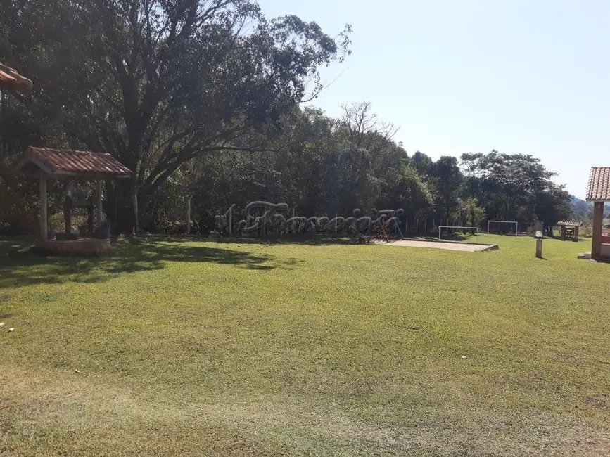 Fazenda / Haras com 2 quartos à venda, 4000m2 em Sarapui - SP - imagem 4 Foto 4 de Fazenda / Haras com 2 quartos à venda, 4000m2 em Sarapui - SP