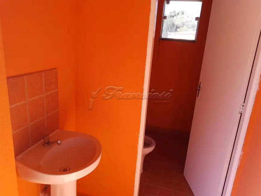 Fazenda / Haras com 2 quartos à venda, 4000m2 em Sarapui - SP - imagem 8 Foto 8 de Fazenda / Haras com 2 quartos à venda, 4000m2 em Sarapui - SP