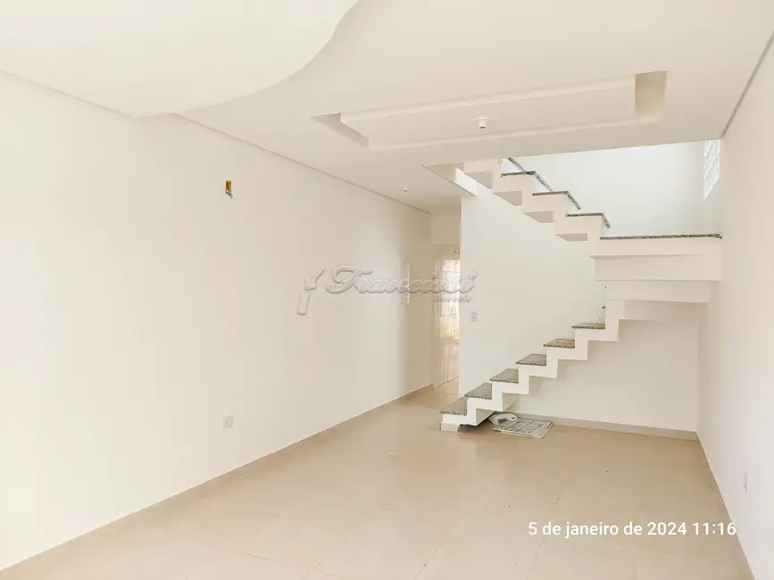 Casa com 3 quartos à venda, 150m2 em Itapetininga - SP - imagem 1 Foto 1 de Casa com 3 quartos à venda, 150m2 em Itapetininga - SP