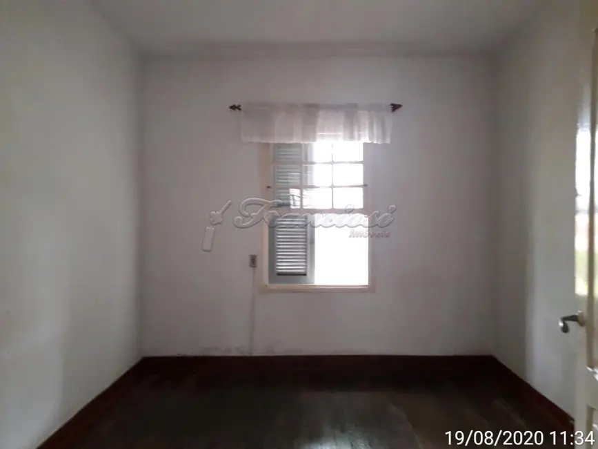 Loja para alugar, 1358m2 em Centro, Itapetininga - SP - imagem 9 Foto 9 de Loja para alugar, 1358m2 em Centro, Itapetininga - SP