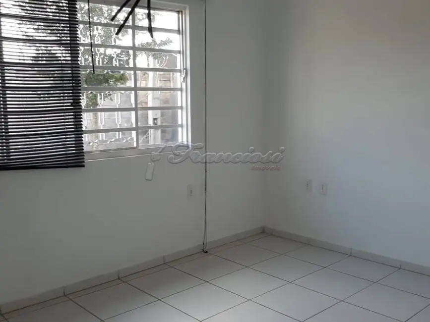 Sala Comercial à venda, 352m2 em Vila Cubatão, Itapetininga - SP - imagem 6 Foto 6 de Sala Comercial à venda, 352m2 em Vila Cubatão, Itapetininga - SP