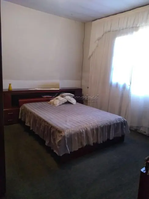 Casa com 3 quartos à venda, 150m2 em Vila Regina, Itapetininga - SP - imagem 6 Foto 6 de Casa com 3 quartos à venda, 150m2 em Vila Regina, Itapetininga - SP