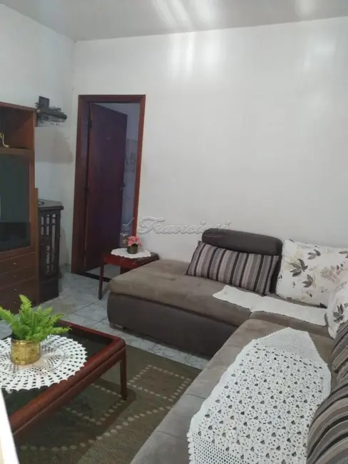 Foto 1 de Casa com 3 quartos à venda, 150m2 em Vila Regina, Itapetininga - SP