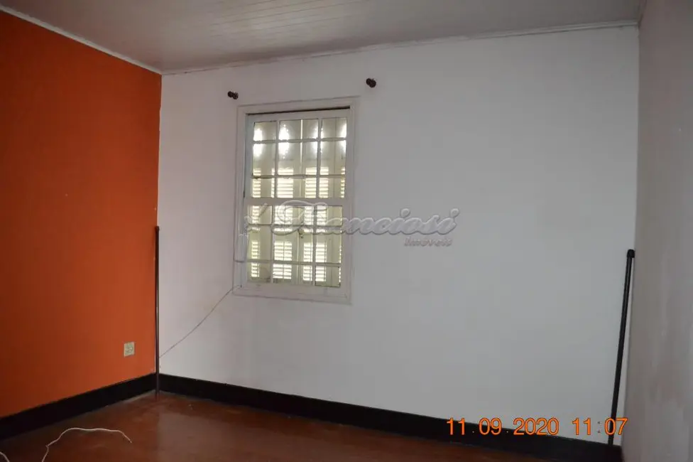 Casa com 2 quartos à venda, 175m2 em Centro, Itapetininga - SP - imagem 9 Foto 9 de Casa com 2 quartos à venda, 175m2 em Centro, Itapetininga - SP