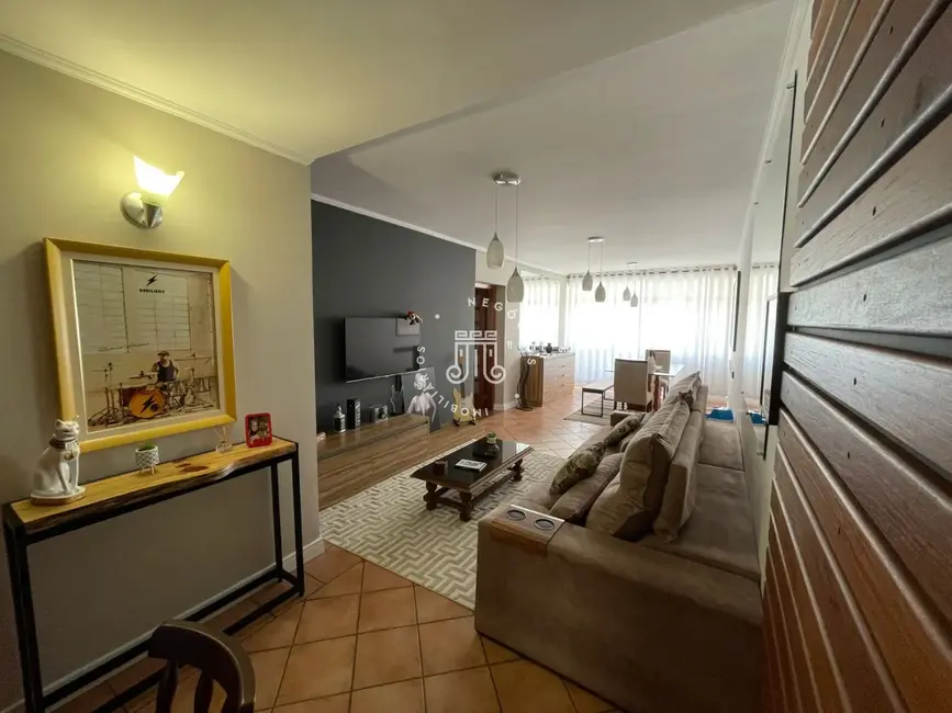 Foto 1 de Apartamento com 2 quartos para alugar, 161m2 em Jundiai - SP