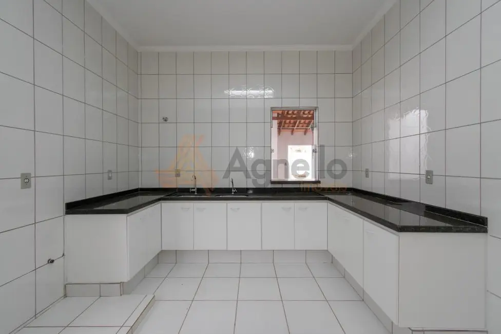 Foto 8 de Prédio Inteiro à venda, 218m2 em Parque Universitário, Franca - SP