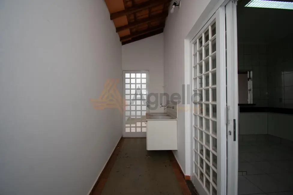 Foto 9 de Prédio Inteiro à venda, 218m2 em Parque Universitário, Franca - SP