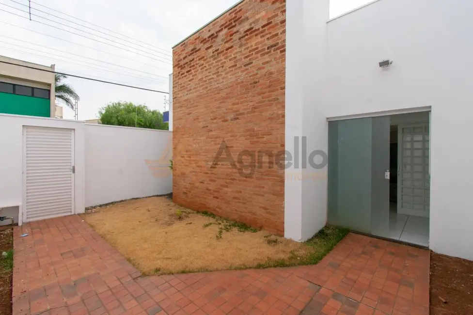 Foto 4 de Prédio Inteiro à venda, 218m2 em Parque Universitário, Franca - SP