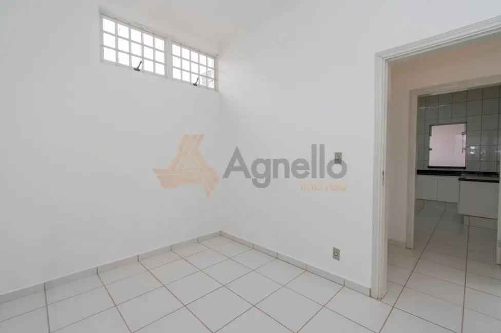 Foto 7 de Prédio Inteiro à venda, 218m2 em Parque Universitário, Franca - SP