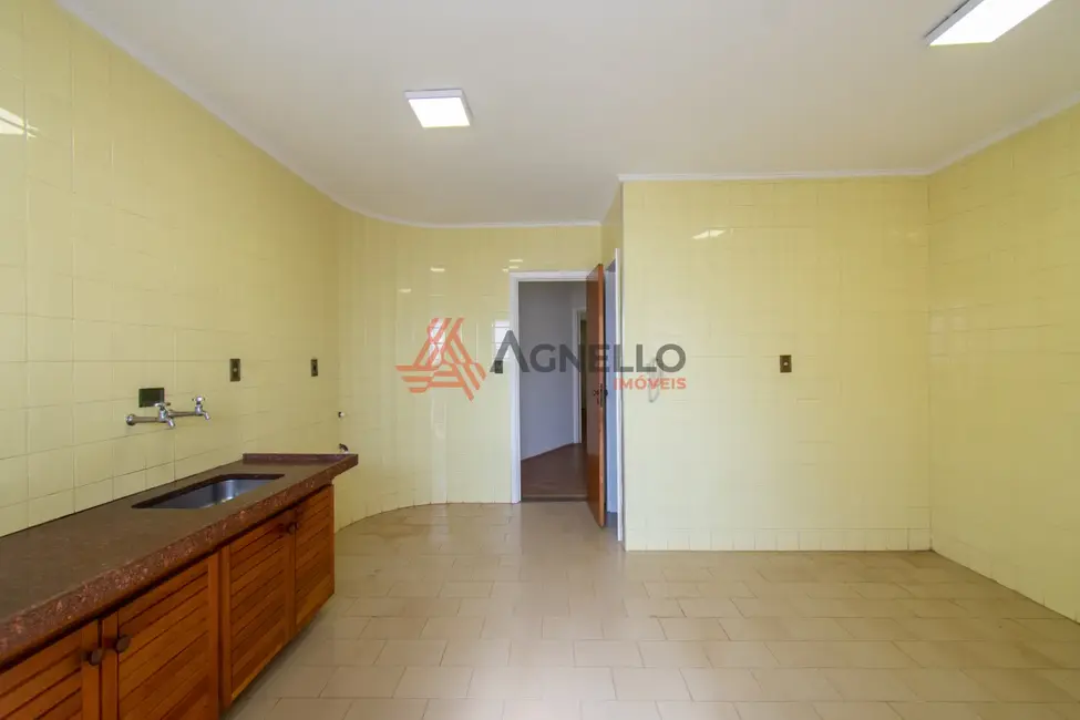 Foto 6 de Apartamento com 3 quartos à venda, 145m2 em São José, Franca - SP