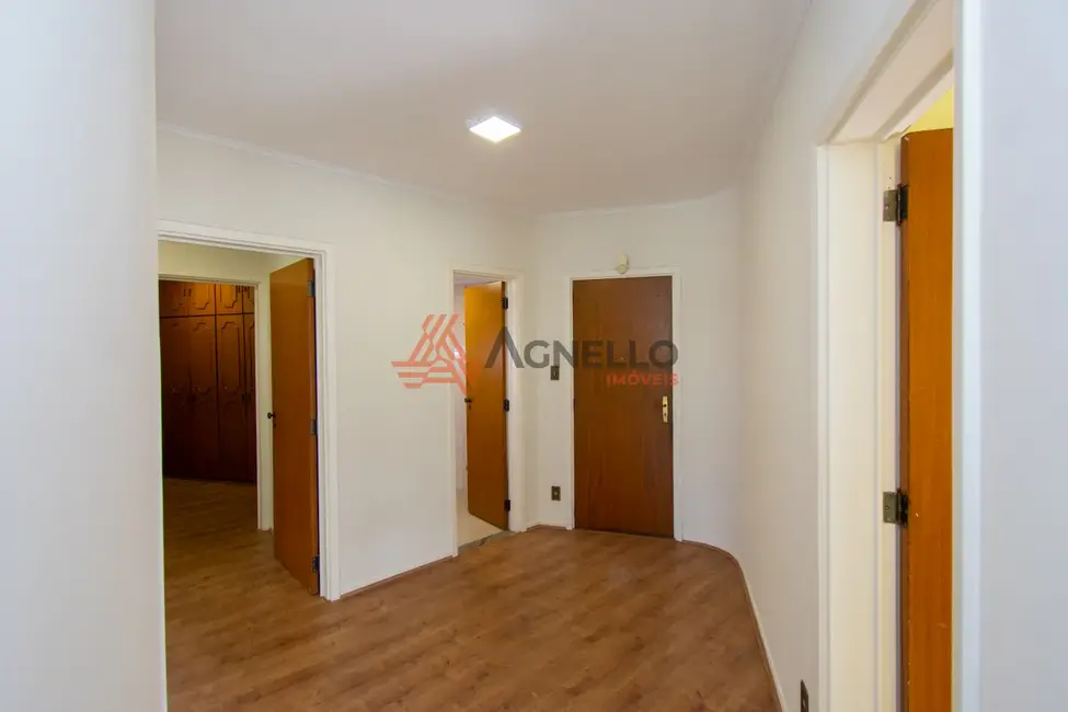 Foto 4 de Apartamento com 3 quartos à venda, 145m2 em São José, Franca - SP