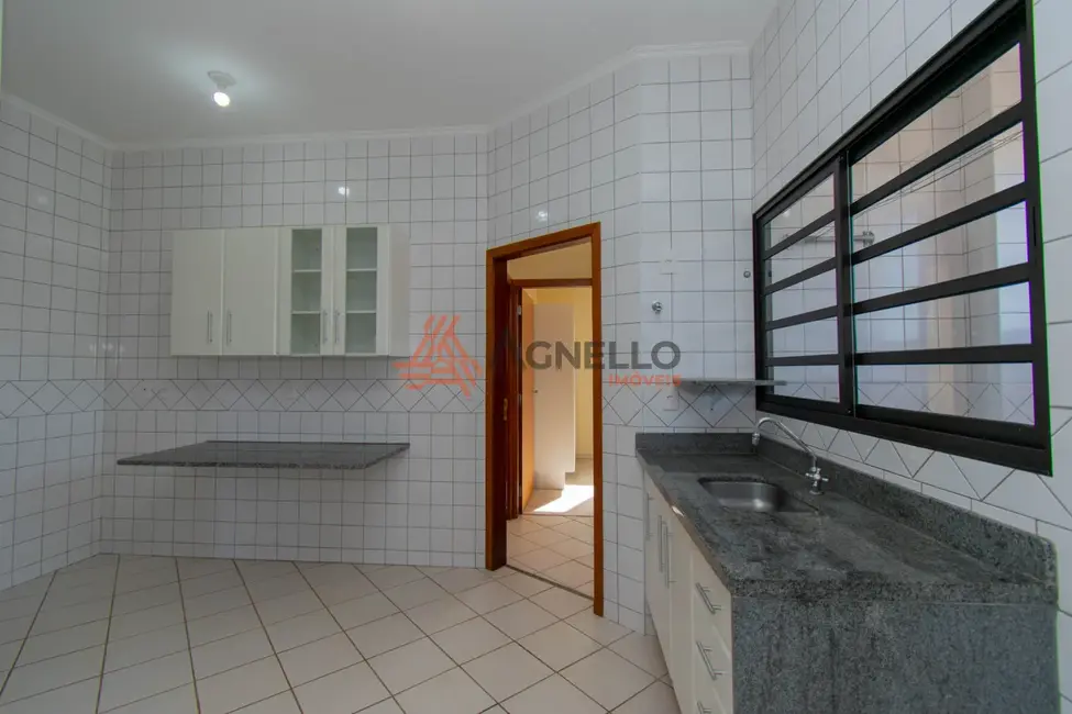 Foto 5 de Apartamento com 2 quartos para alugar, 93m2 em São José, Franca - SP