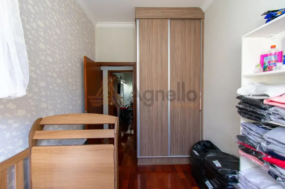 Foto 9 de Casa com 3 quartos à venda, 300m2 em Jardim Piratininga, Franca - SP