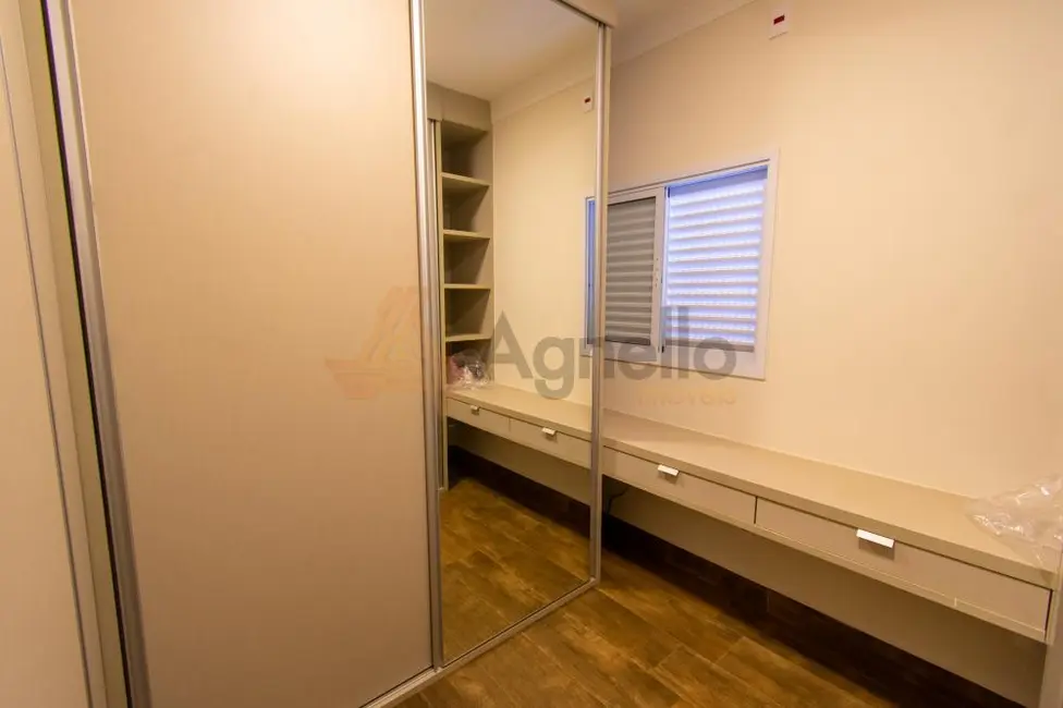 Foto 7 de Apartamento com 2 quartos à venda, 71m2 em São José, Franca - SP