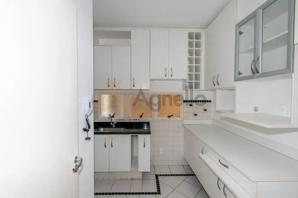 Foto 5 de Apartamento com 4 quartos à venda, 106m2 em Jardim Samello Woods, Franca - SP