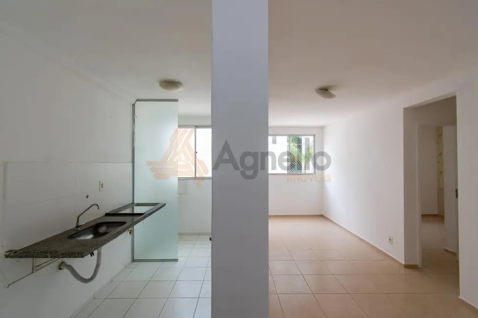Foto 4 de Apartamento com 2 quartos para alugar, 49m2 em Vila Santa Cruz, Franca - SP