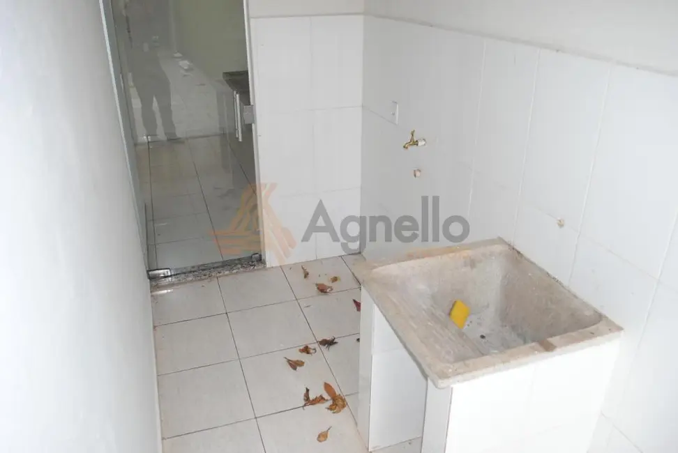 Foto 4 de Casa com 2 quartos para alugar, 79m2 em Vila Santa Terezinha, Franca - SP