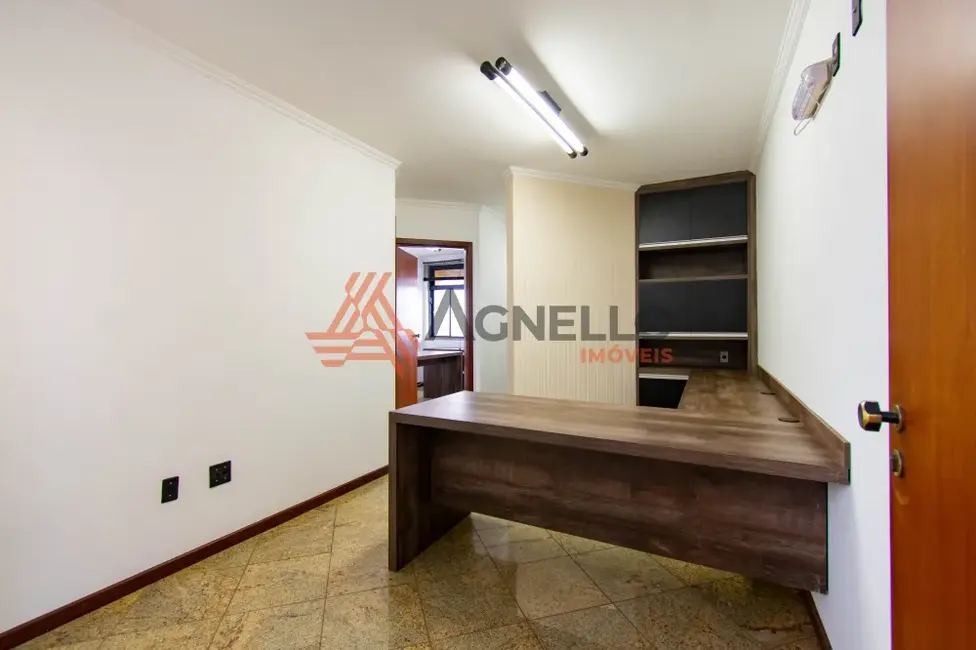 Foto 2 de Sala Comercial para alugar, 84m2 em Centro, Franca - SP